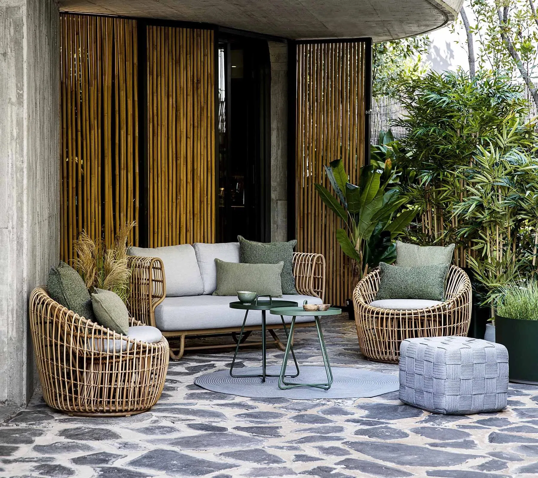 River Root - Sofa Set