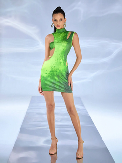 มินิเดรสคอเต่า เขียวเปิดไหล่เอว สุดชิคดีไซน์ทันสมัยและโดดเด่น