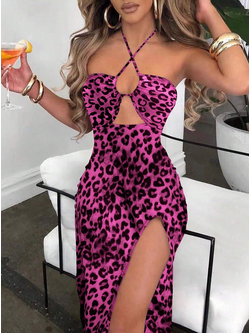 ชุดเดรสยาวลายเสือดาวสีชมพูสุดแซ่บ คล้องคอ ผ่าสูง