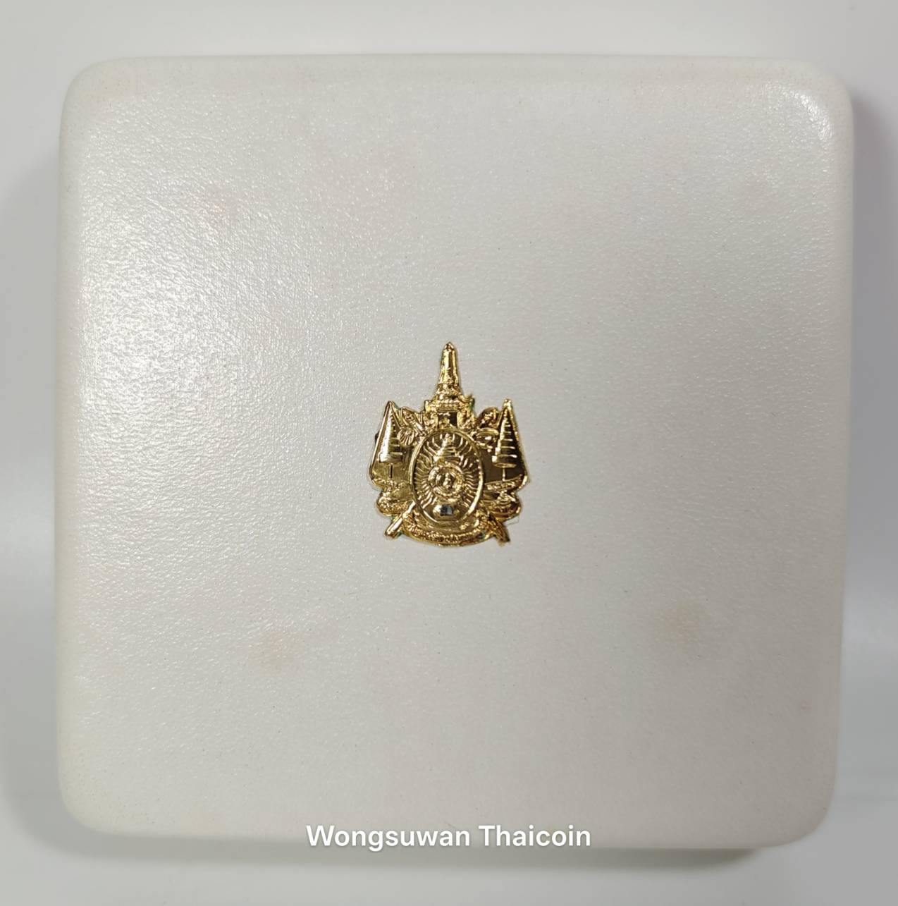 เหรียญเงิน(ขัดเงา) ที่ระลึกพระราชพิธีรัชมังคลาภิเษก ปี2531