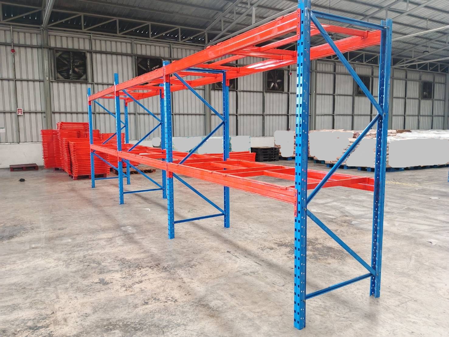 Rack มือสอง สูง2.5 m สภาพใหม่ / ลึกD105cm / กว้างW270cm / สูงH250cm