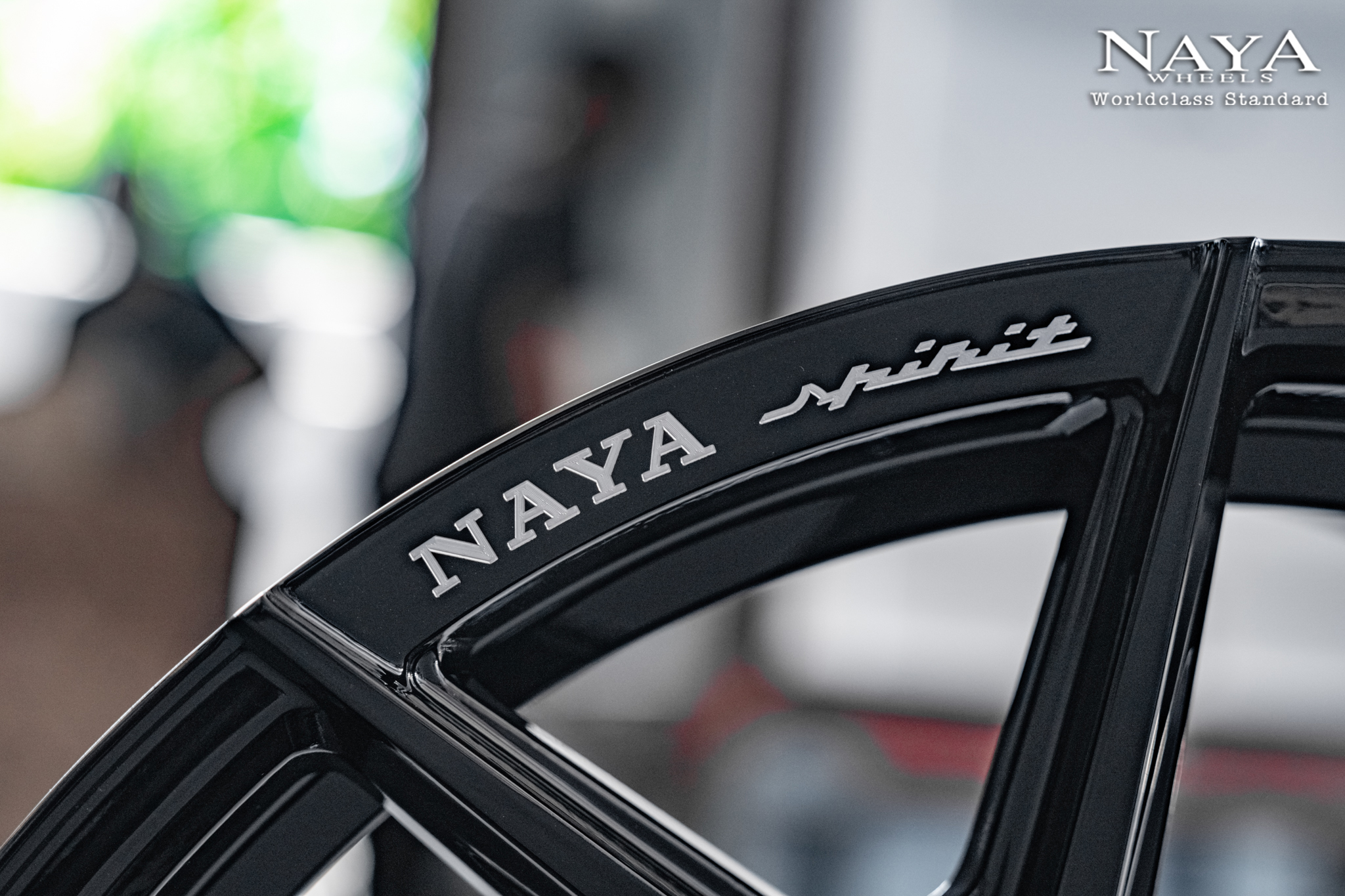 แม็กซ์ ALPHA-6(1673) 20X9.5 6X114.3 ET15 CB.66.1 GLOSS BLACK-XZ (สีดำเงาทั้งวง+CNCตัวหนังสือ)