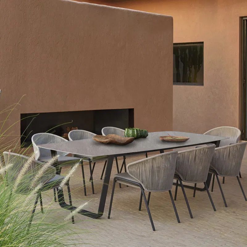 EMINENCE Dining Set