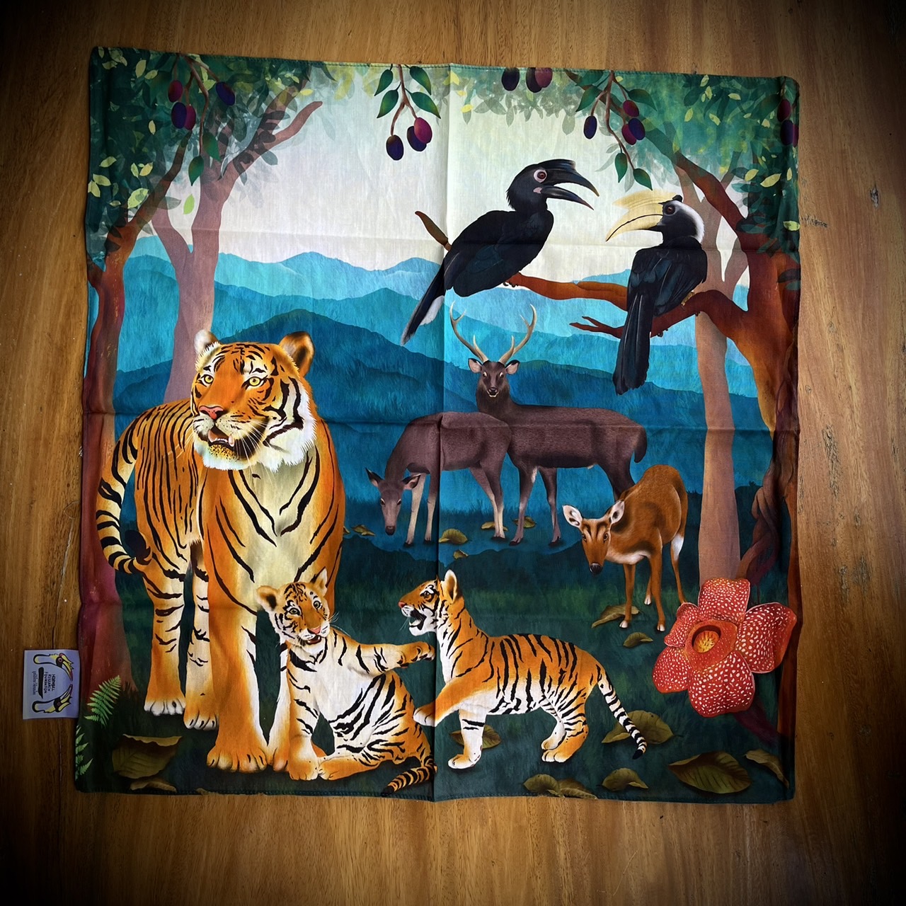 ผ้าเช็ดหน้า Handkerchief