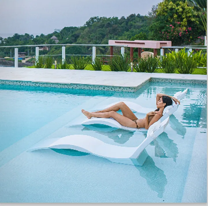 In Water Lounge Chairs Tanning Ledge Pool Chaise Lounger