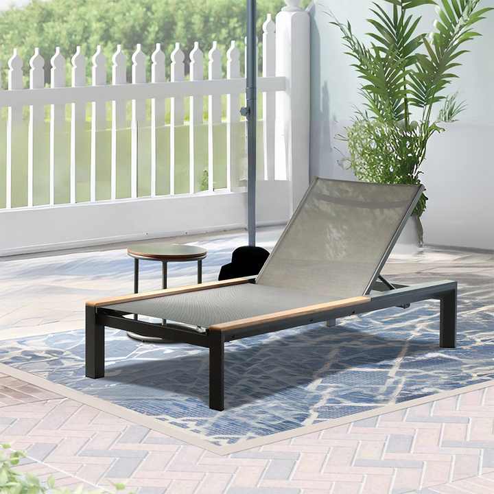 Wooden high quality beach chair garden hotel poolside sun lounger aluminum mesh outdoor sun chaise lounge hotel furniture