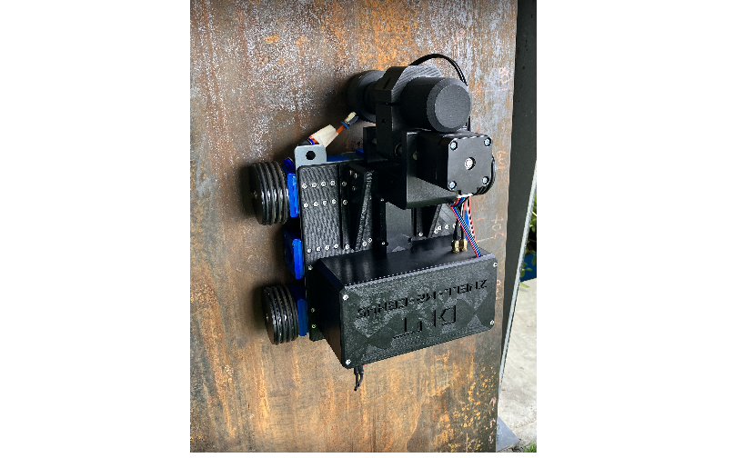 Ultrasonic Magnetic Crawler