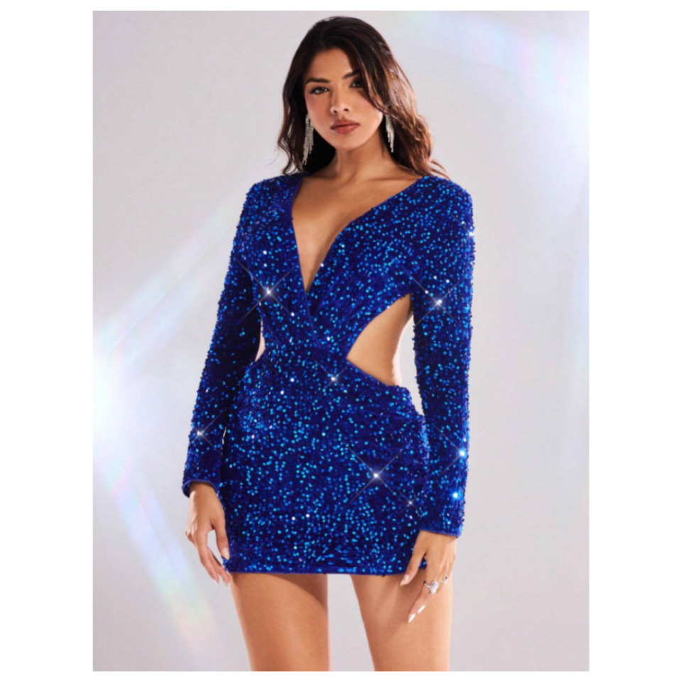 เดรสแขนยาวสีน้ำเงินประดับกลิตเตอร์ ดีไซน์คัตเอาท์หลัง สไตล์เดรสสายฝอ