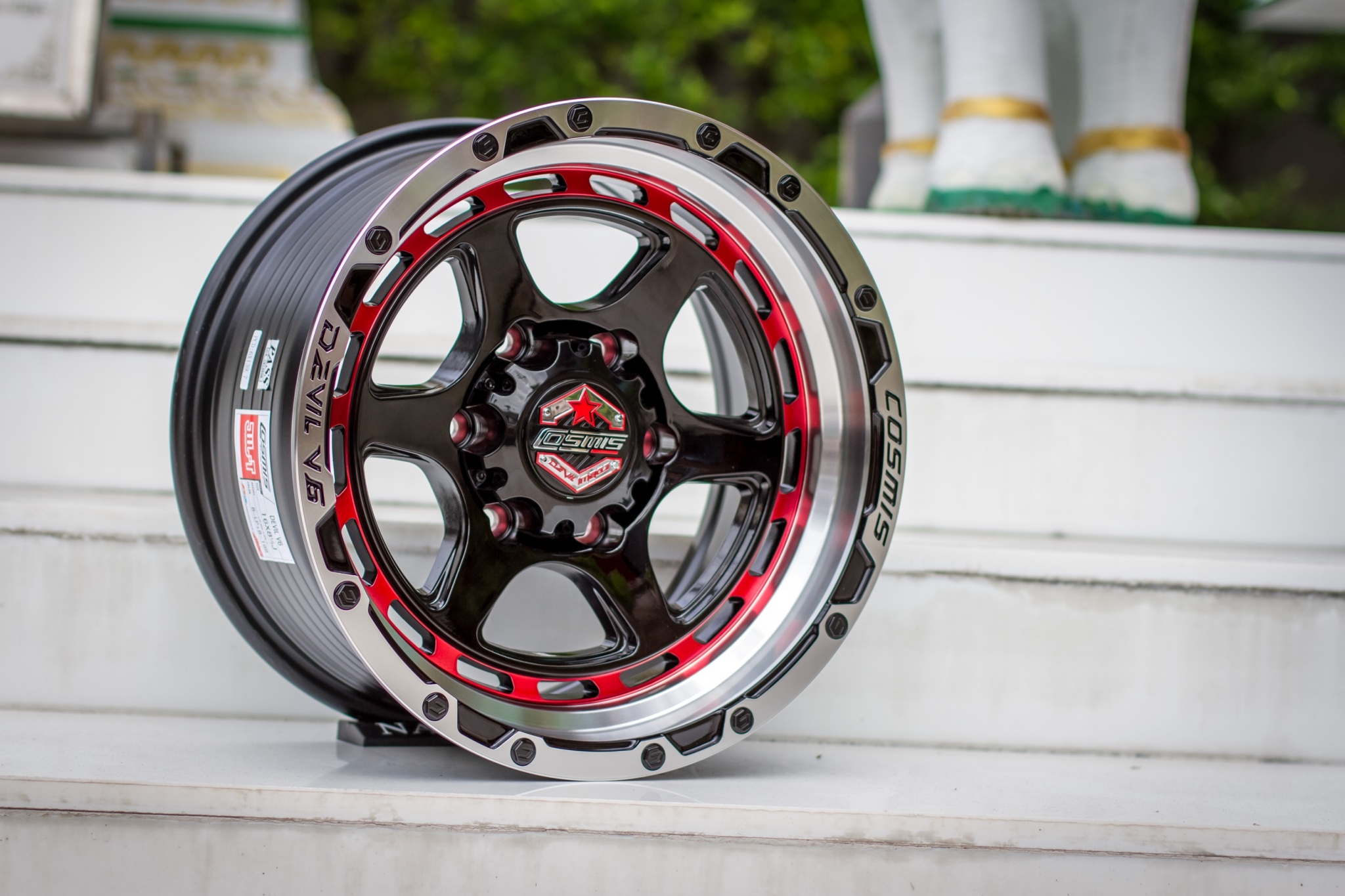 แม๊กซ์ DEVIL-V6 (YA9980) 16x8.5 6X139.7 ET0 CB.106 B-LP-B19R (สีดำ+ขอบเงา+เส้นใต้ขอบแดง)