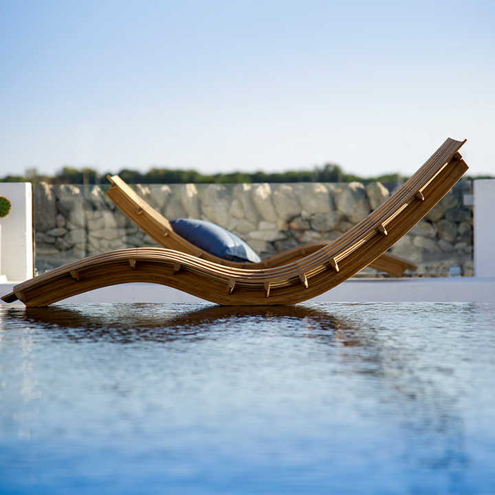 Luxury outdoor furniture poolside wood sunbed all-weather hotel beach patio garden lounge chair teak sun lounger