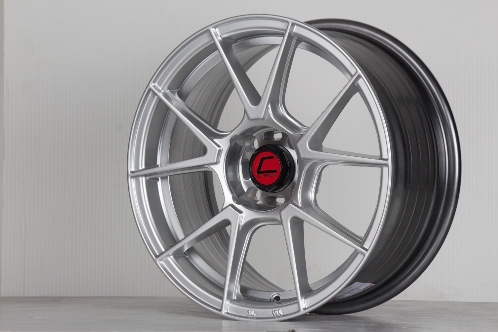แม็กซ์ SPEEDY (YA5630) 15X7.0 4X100 ET30 CB.67.1 HS-10 (สีไฮเปอร์ซิลเวอร์+หลุมเงา)