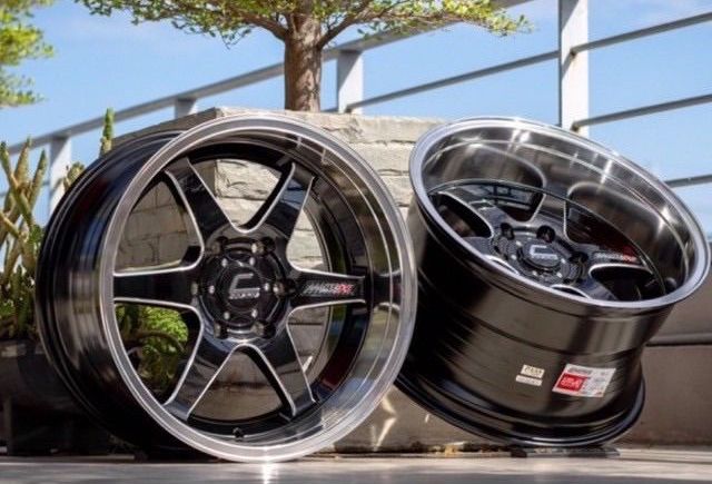 ล้อแม็กซ์ COSMIS RTX (YA9997) 18X9.5 6X139.7 ET15 CB.106 B-LP-W-PLATE (สีดำขอบเงาCNCข้างก้าน+เพลท)