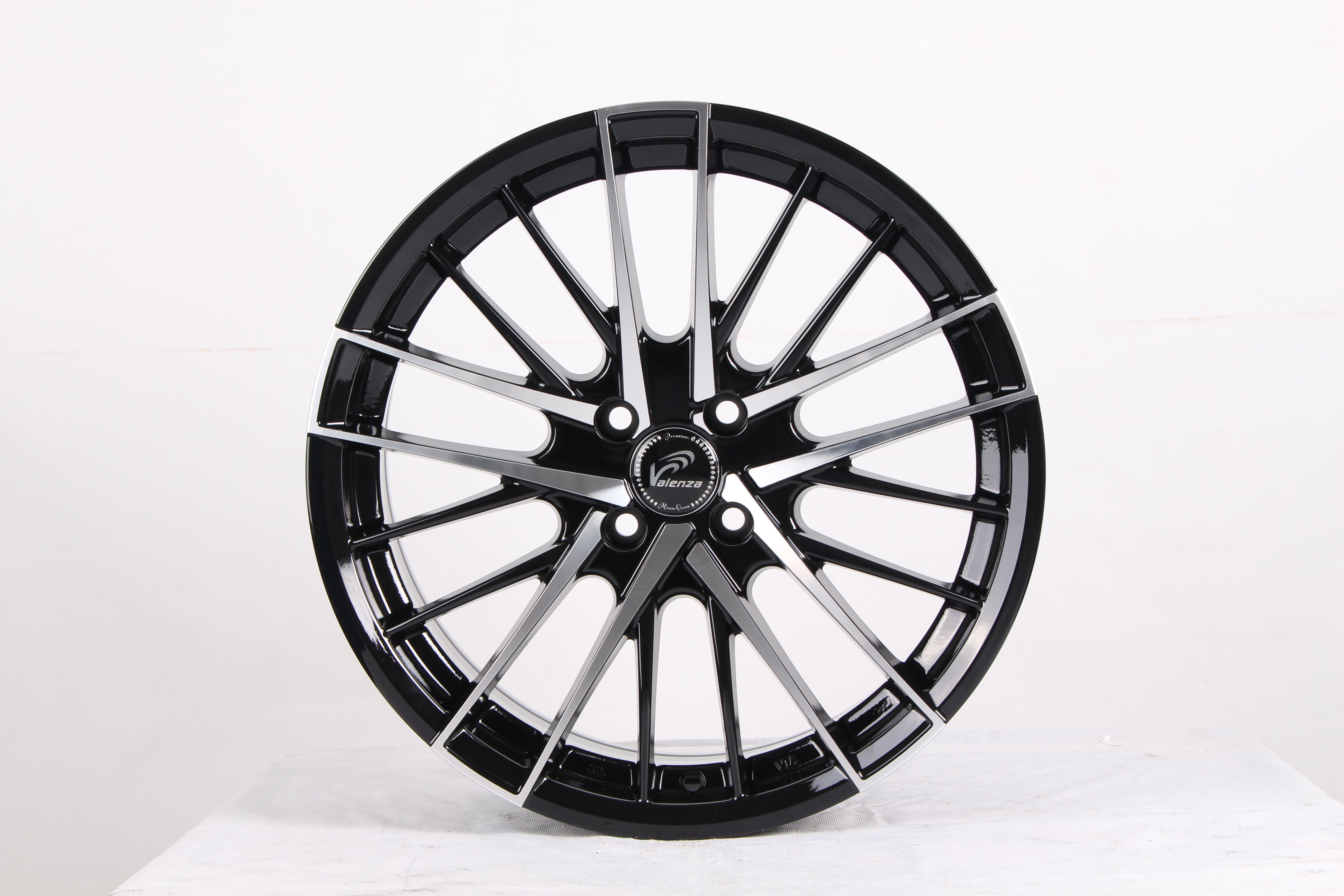 แม็กซ์ PERAL(3260) 17X7.5 4X100 ET42 CB.73.1 B-P (สีหน้าเงาร่องดำ)