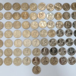 เหรียญ 20 บาท ที่ระลึกในสมัยรัชกาลที่9 ครบชุด 71 เหรียญ (เฉพาะเนื้อนิเกิล)