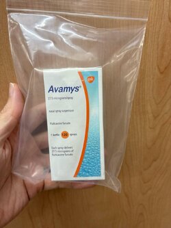 ยาพ่น อวามิส Avamys 120 dose 1 กล่อง ยารักษาโรคภูมิแพ้จมูก คัดจมูก น้ำมูกไหล ไม่ง่วง